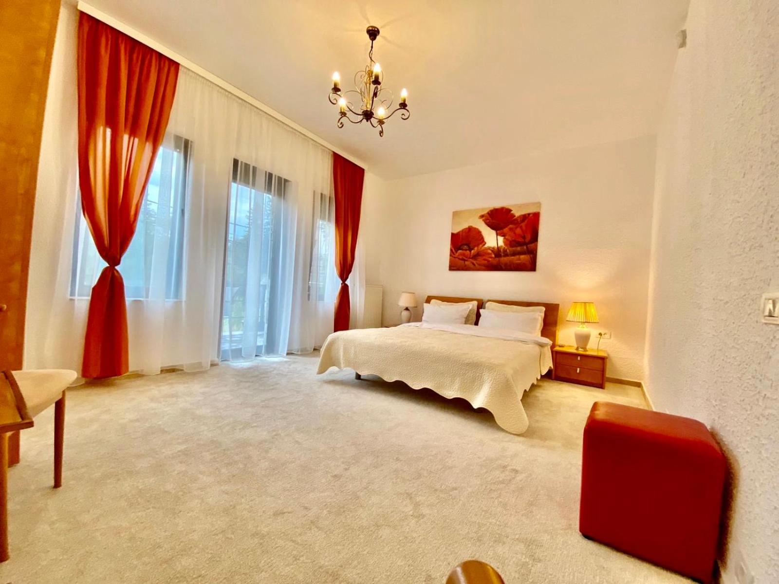 Отель Vila Terase Синая Экстерьер фото